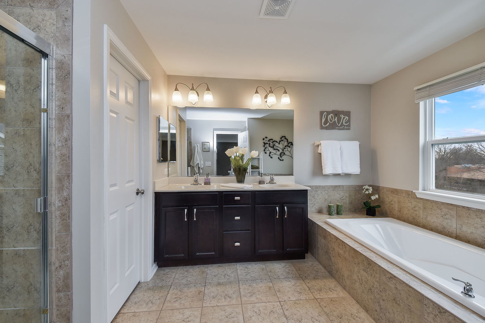 2-s548 Maple Terrace Warrenville, IL 60555 - Photo 19 of 31