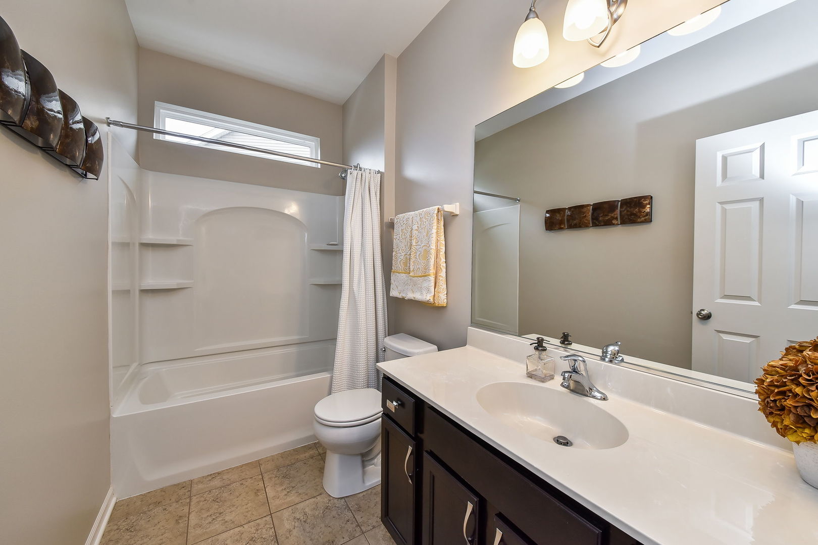 2-s548 Maple Terrace Warrenville, IL 60555 - Photo 10 of 31