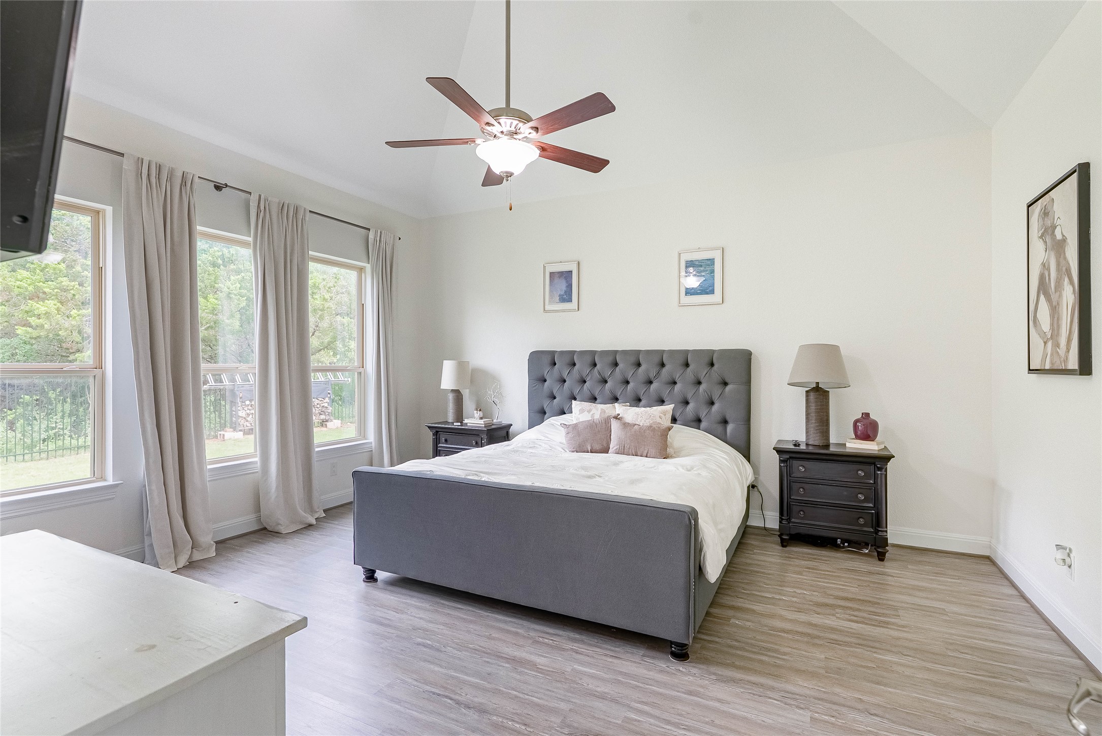 142 Rpd Spgs Cove Georgetown, TX 78628 - Photo 13 of 33
