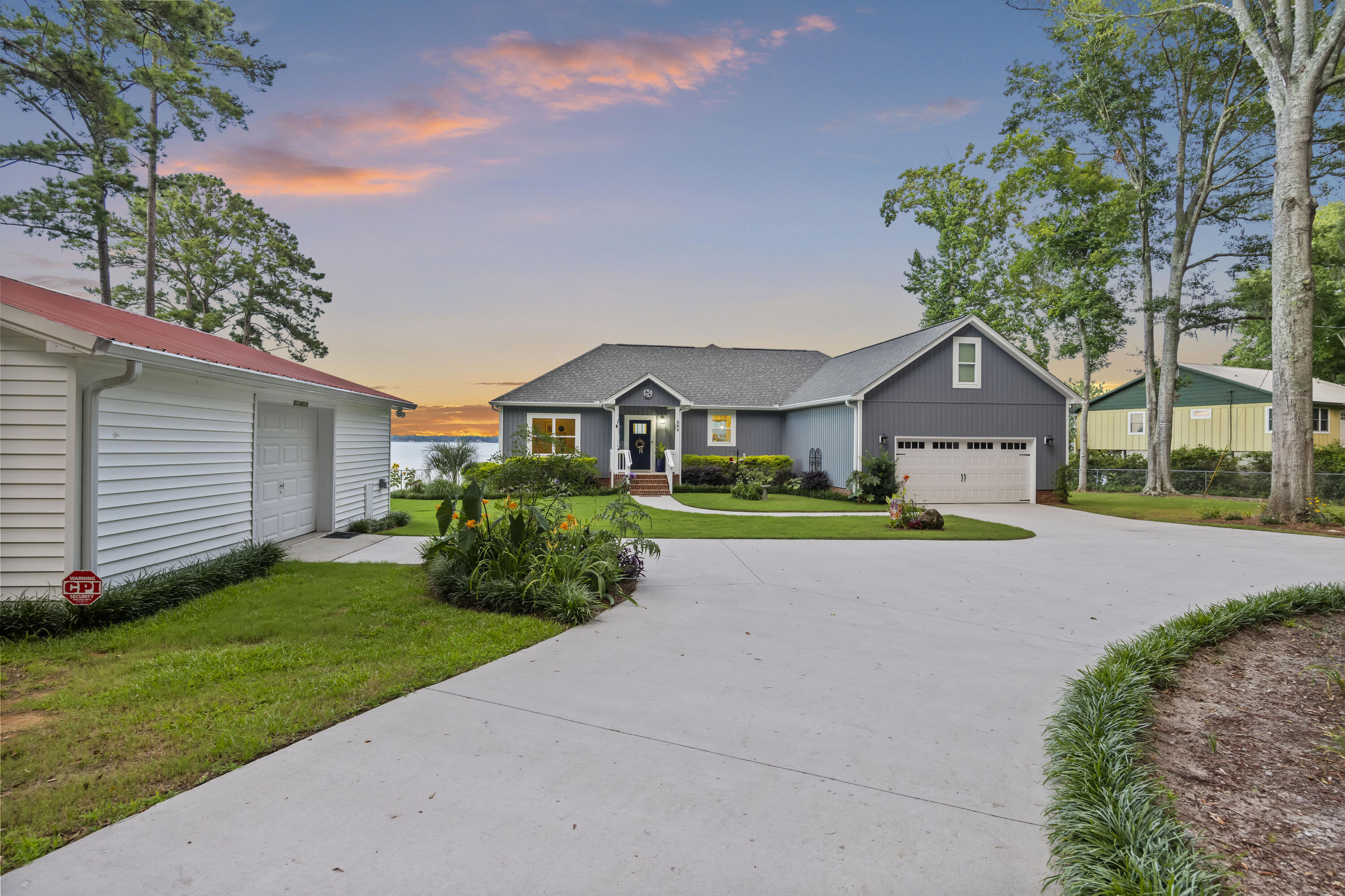 359 Green Street Santee, SC 29142 - Photo 3 of 29 243A8306