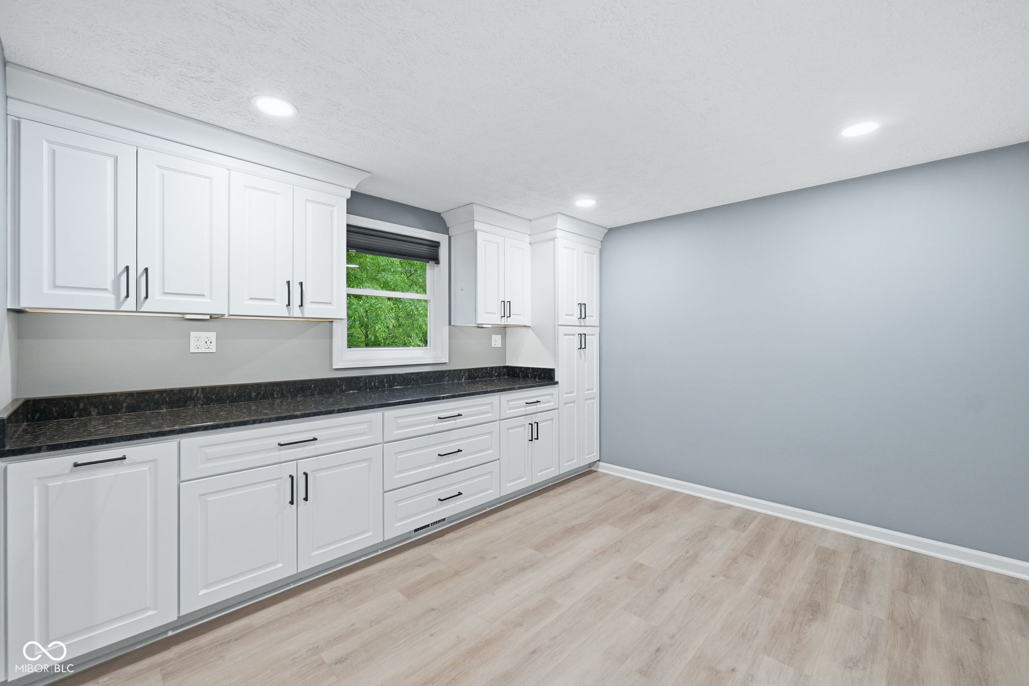 7020 Hoover Road Indianapolis, IN 46260 - Photo 15 of 47 Gallery Image 15