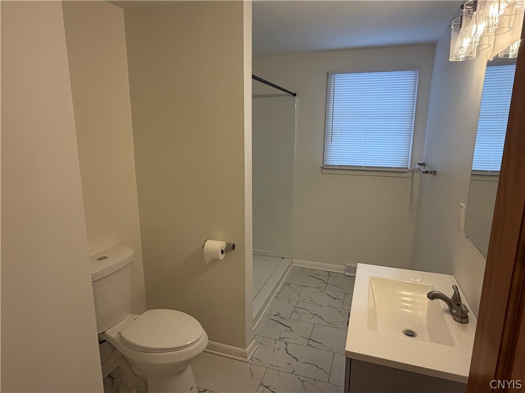 8587 Caughdenoy Road Clay, NY 13041 - Photo 10 of 21 Full bathroom