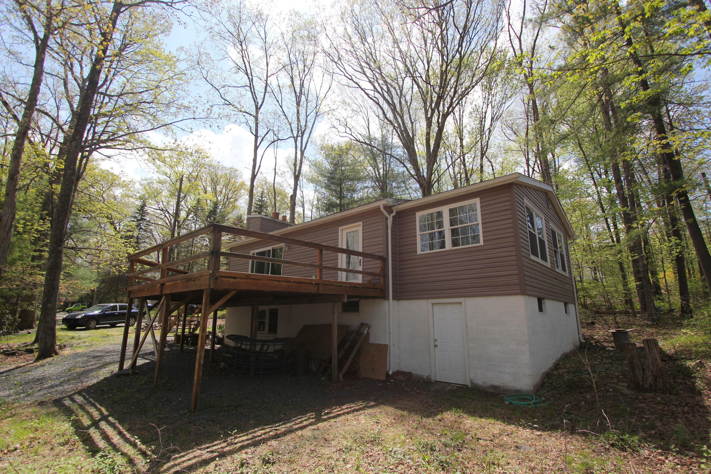 50 Park Road Lakeville, PA 18438 - Photo 3 of 27