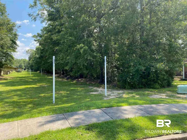 $14,000 | 0 Travellers Court, Satsuma, AL 36572