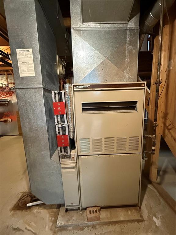 3 Williamson Road Greenville, PA 16125 - Photo 45 of 46 FORCED AIR FURNACE