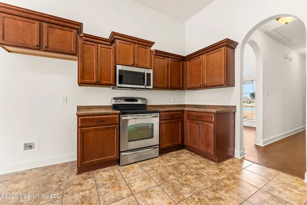 $389,900 | 3482 Lindsey Lane, Southaven, MS 38672