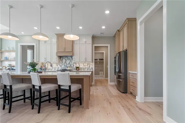 $1,300,000 | 16667 Orchard Road, Basehor, KS 66007