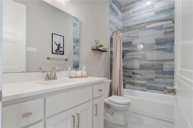 $1,300,000 | 16667 Orchard Road, Basehor, KS 66007