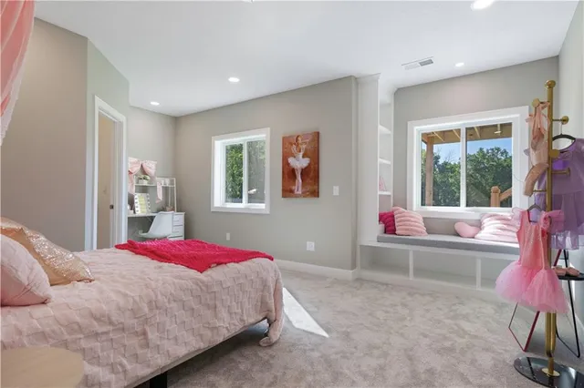 $1,300,000 | 16667 Orchard Road, Basehor, KS 66007