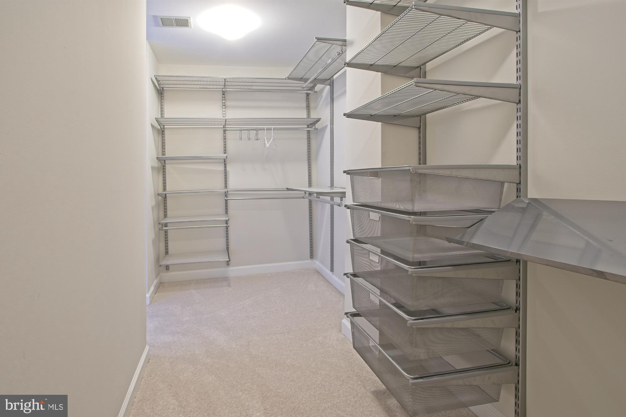 11117 Little Compton Drive Reston, VA 20191 - Photo 29 of 58 Time to shop!