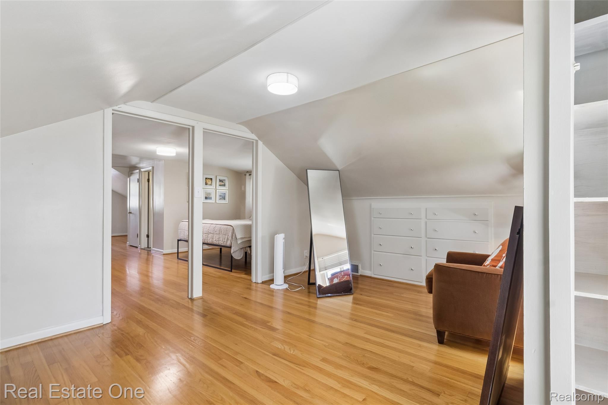 2189 Devonshire Road Bloomfield Hills, MI 48302 - Photo 29 of 50 print_quality-IMG_5613.jpg