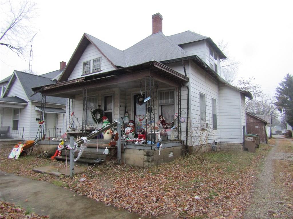 737 Maple Street Columbus, IN 47201 - Photo 1 of 2 Gallery Image 1