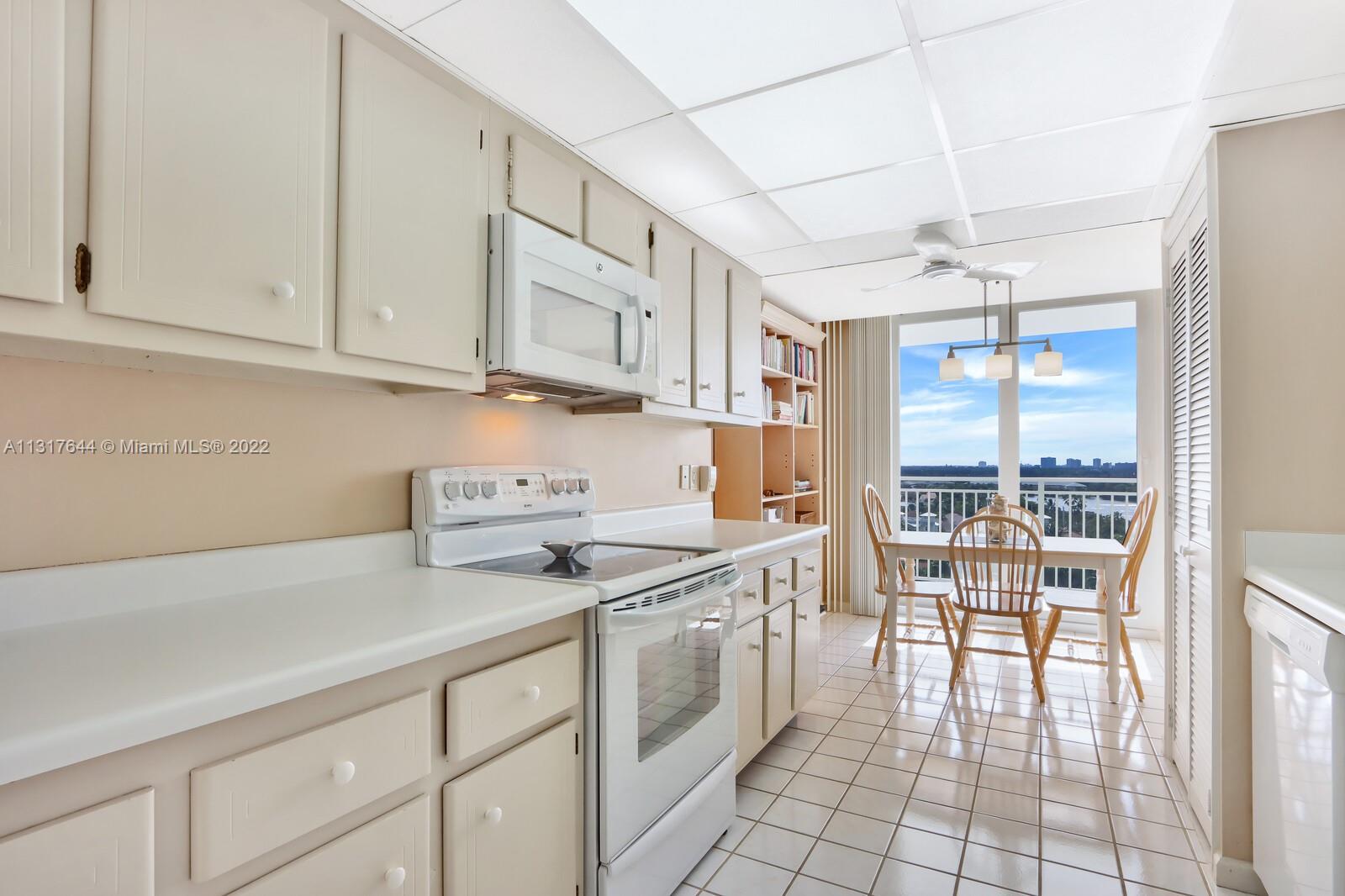 500 Ocean Drive, Unit E10B Juno Beach, FL 33408 - Photo 8 of 40