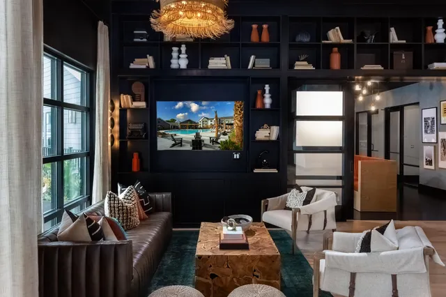 $1,633 | 2403 Mall Drive, Unit A2, North Charleston, SC 29406