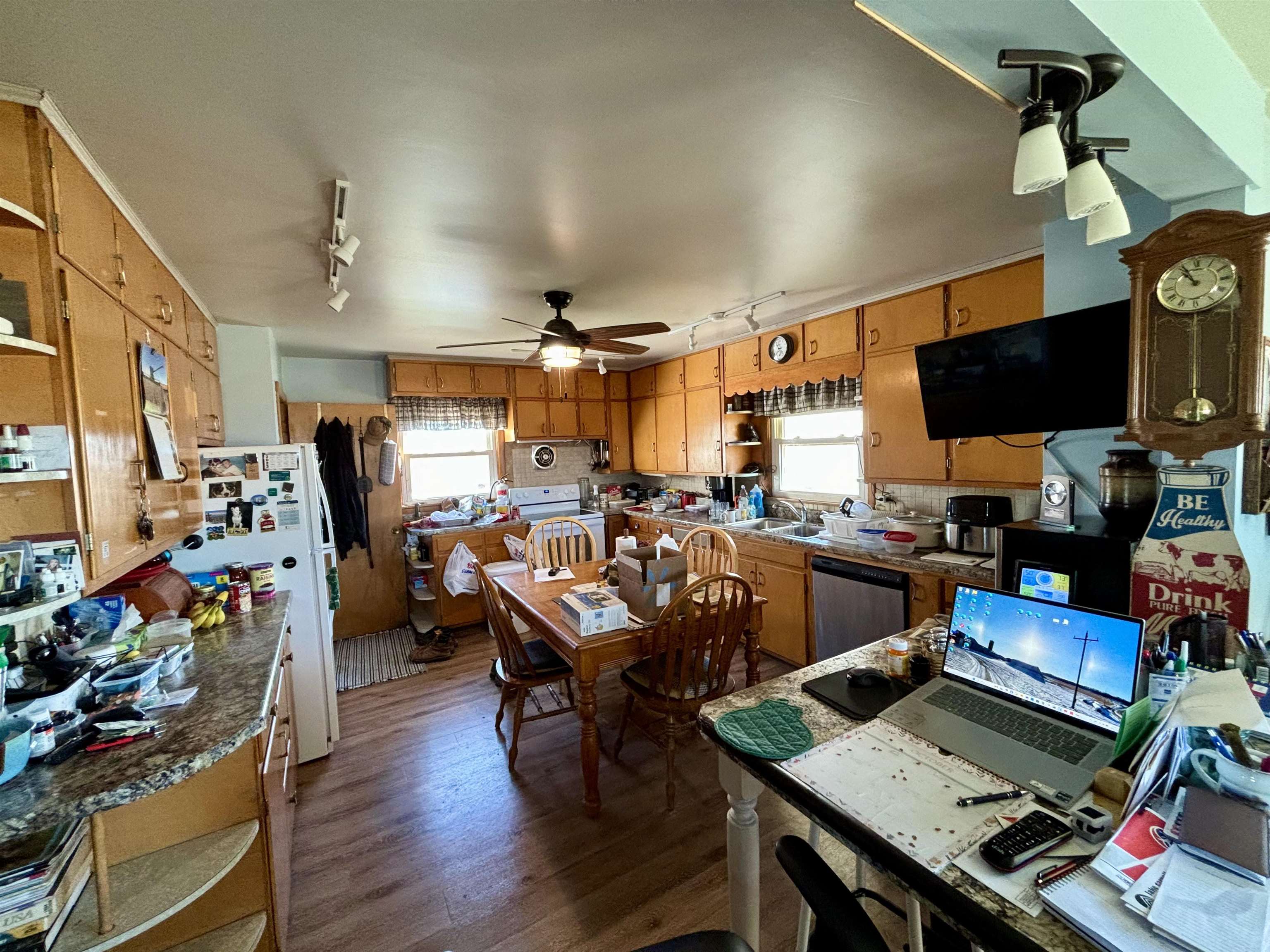 5201 South Burton Road Elizabeth, IL 61028 - Photo 70 of 93 a outdoor room with lots of furniture and appliances