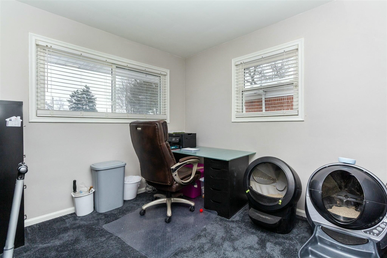 2100 Grange Road Trenton, MI 48183 - Photo 24 of 48 Gallery Image 24