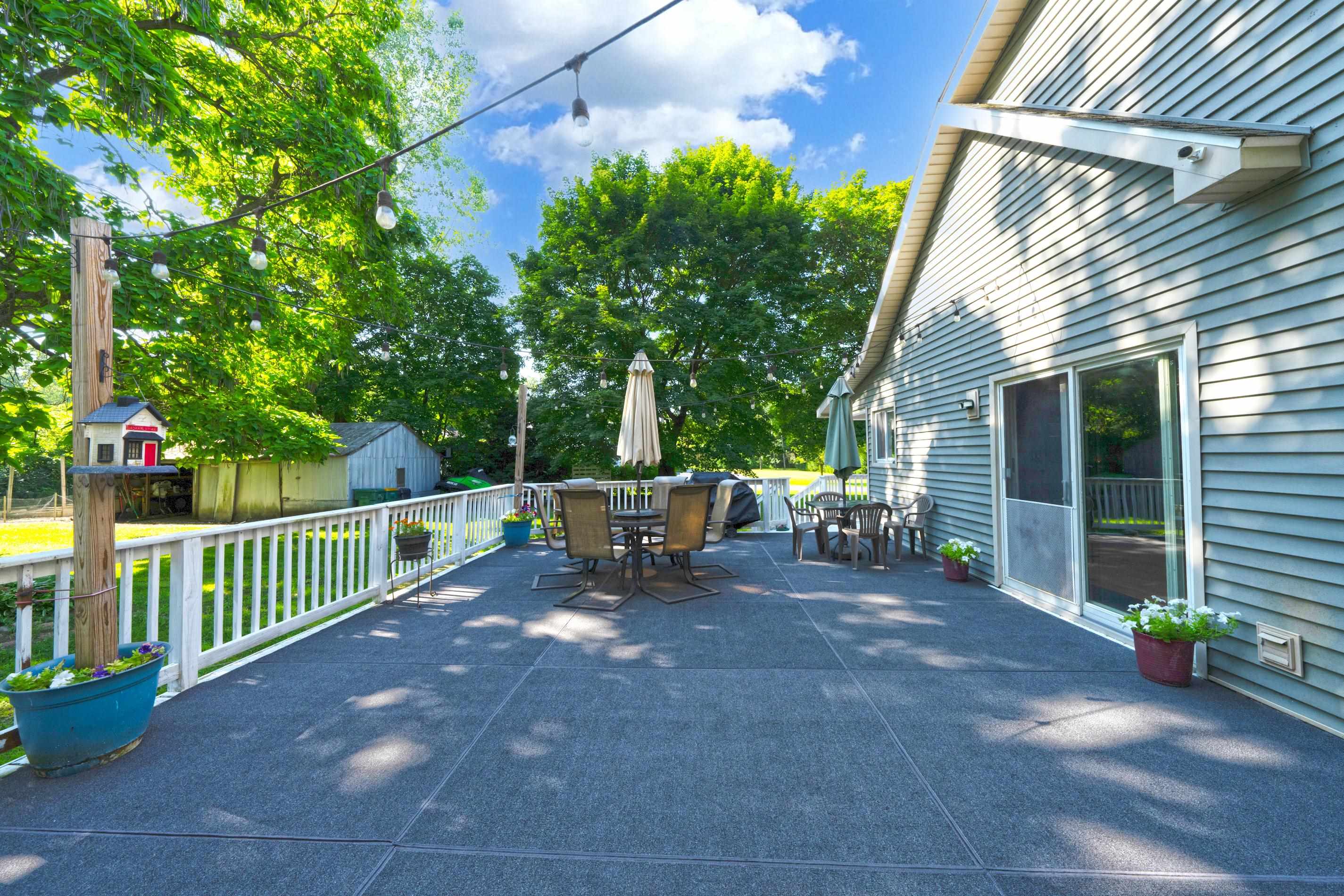 66400 Kuster Road New Haven, MI 48050 - Photo 8 of 49 50150552-a297e420-17f1-41f5-b48a-ca98b4750012.JPG