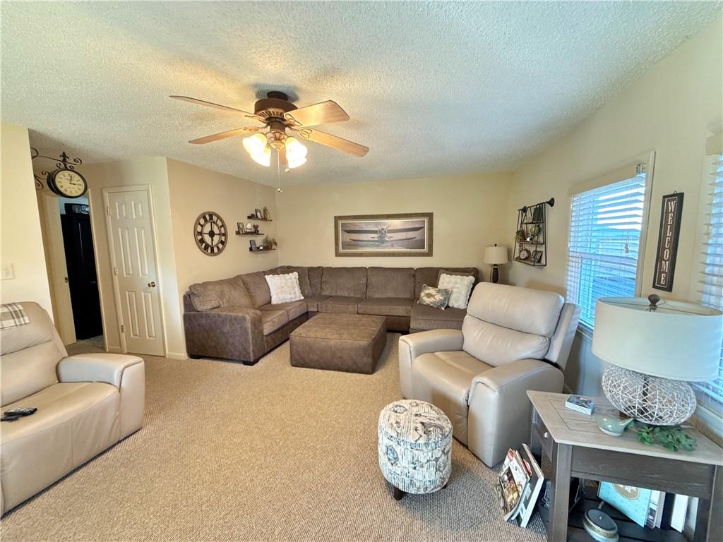 2601 East 8th Street Pittsburg, KS 66762 - Photo 13 of 35