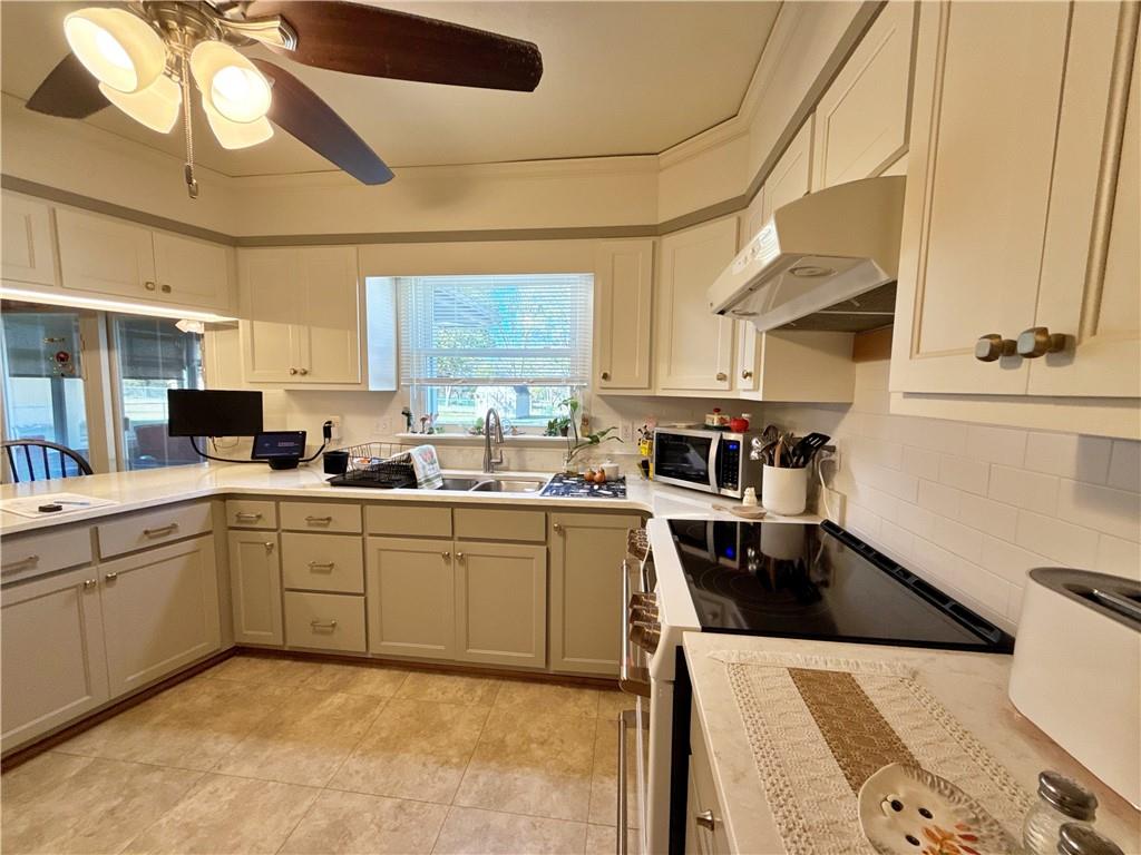 2601 East 8th Street Pittsburg, KS 66762 - Photo 6 of 35