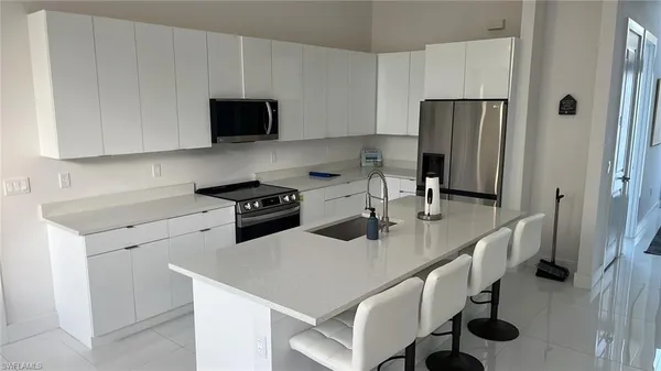 $2,450 | 4320 30th Avenue Southeast, Naples, FL 34117