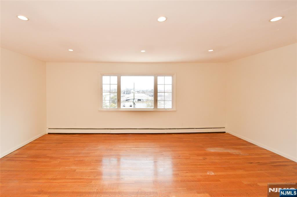 100 Eastern Way Rutherford, NJ 07070 - Photo 17 of 22