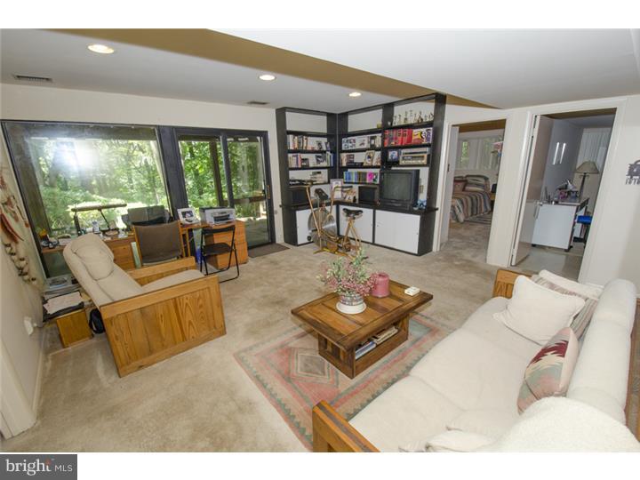 370 Danell Road Wayne, PA 19087 - Photo 19 of 25 Family Room