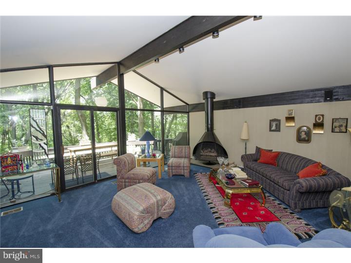 370 Danell Road Wayne, PA 19087 - Photo 7 of 25