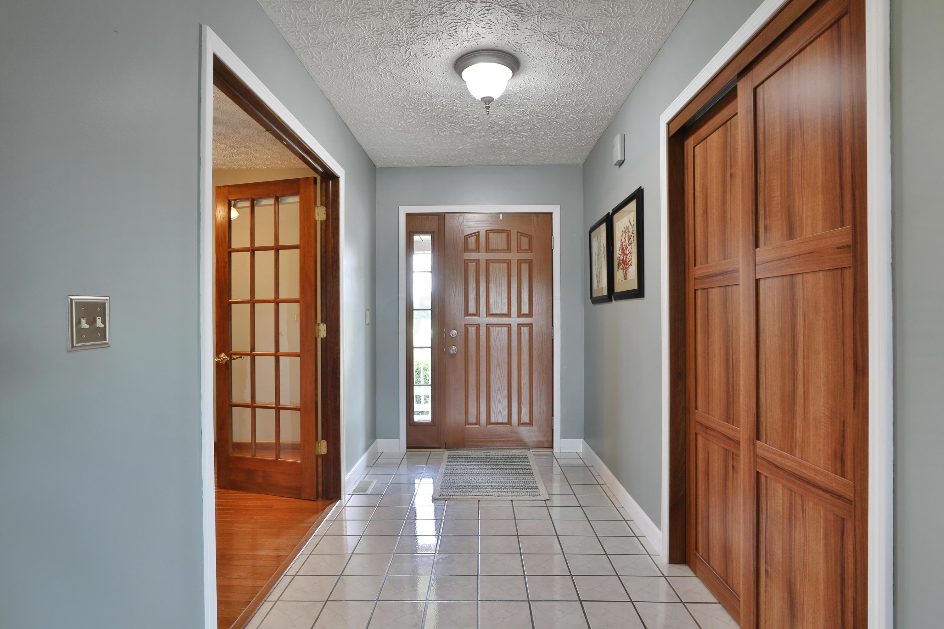 8924 Opossum Run Road London, OH 43140 - Photo 5 of 46 Gallery Image 5