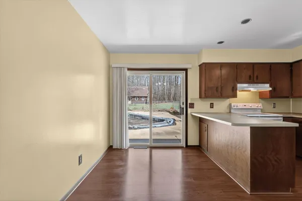 $549,900 | 7045 17 Mile Road Northeast, Cedar Springs, MI 49319