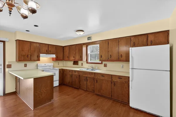 $549,900 | 7045 17 Mile Road Northeast, Cedar Springs, MI 49319