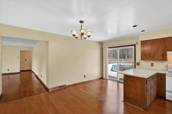 $549,900 | 7045 17 Mile Road Northeast, Cedar Springs, MI 49319