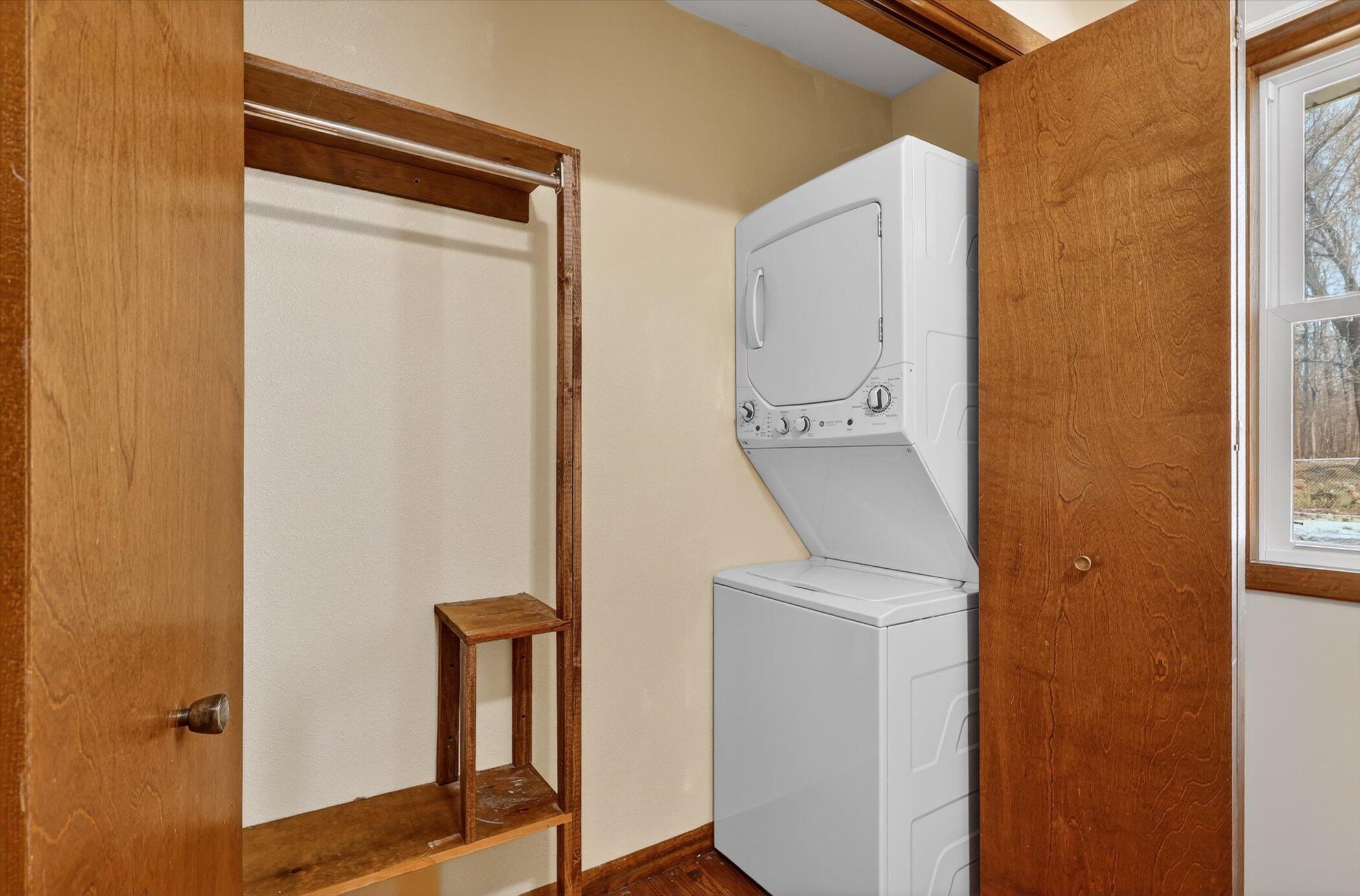 7045 17 Mile Road Northeast Cedar Springs, MI 49319 - Photo 31 of 72 31-7045-17-Mile-Rd-NE-WindowStill-Photog