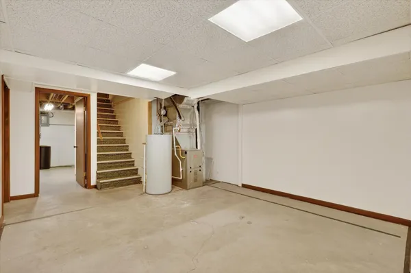 $549,900 | 7045 17 Mile Road Northeast, Cedar Springs, MI 49319