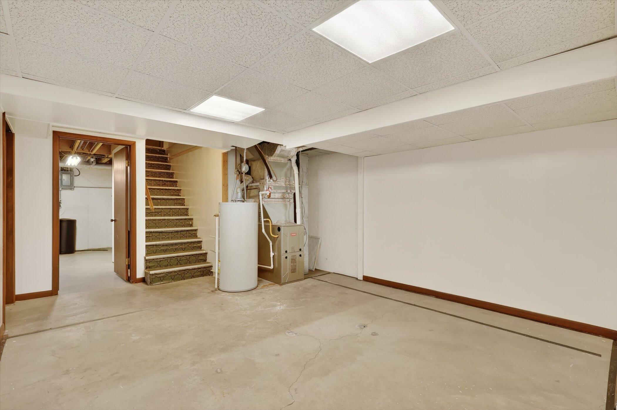 7045 17 Mile Road Northeast Cedar Springs, MI 49319 - Photo 36 of 72 37-7045-17-Mile-Rd-NE-WindowStill-Photog