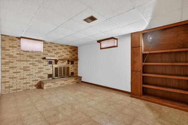 $549,900 | 7045 17 Mile Road Northeast, Cedar Springs, MI 49319