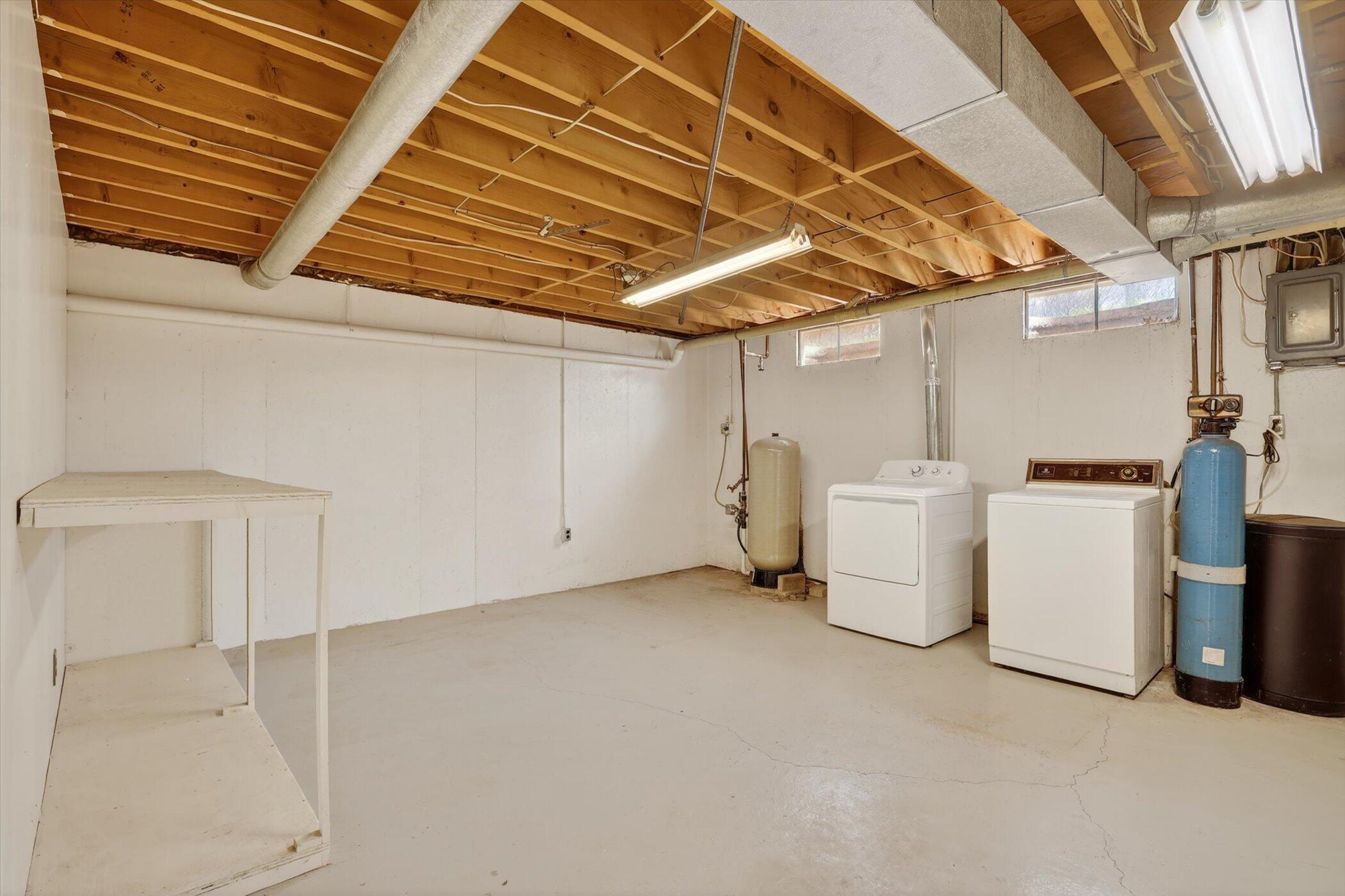 7045 17 Mile Road Northeast Cedar Springs, MI 49319 - Photo 41 of 72 38-7045-17-Mile-Rd-NE-WindowStill-Photog