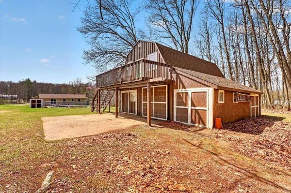 $549,900 | 7045 17 Mile Road Northeast, Cedar Springs, MI 49319