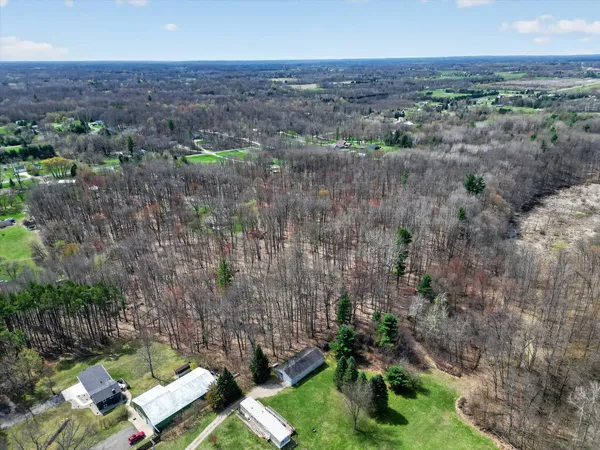 $549,900 | 7045 17 Mile Road Northeast, Cedar Springs, MI 49319