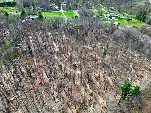 $549,900 | 7045 17 Mile Road Northeast, Cedar Springs, MI 49319