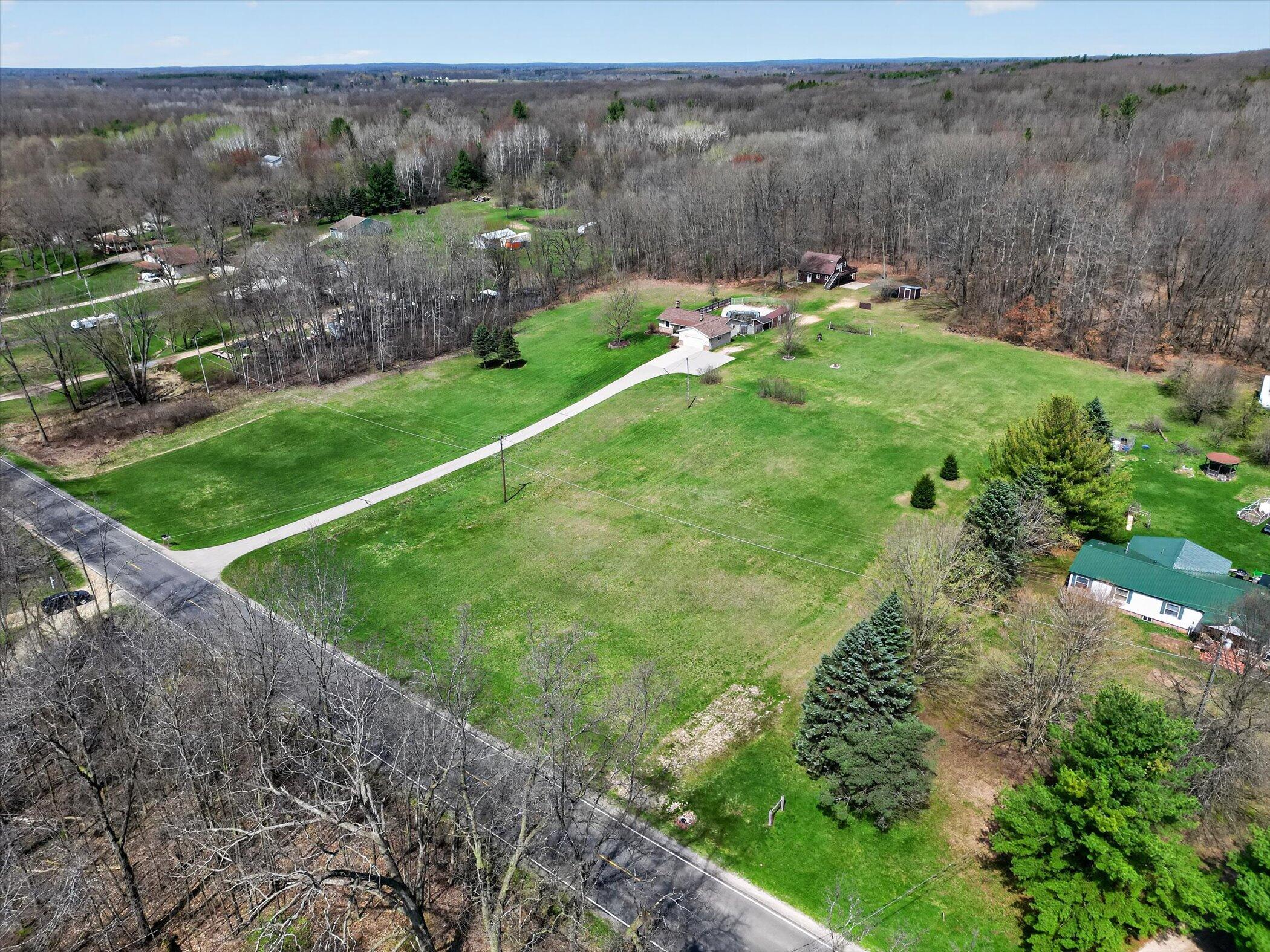 7045 17 Mile Road Northeast Cedar Springs, MI 49319 - Photo 68 of 72 61-7045-17-Mile-Rd-NE-WindowStill-Photog