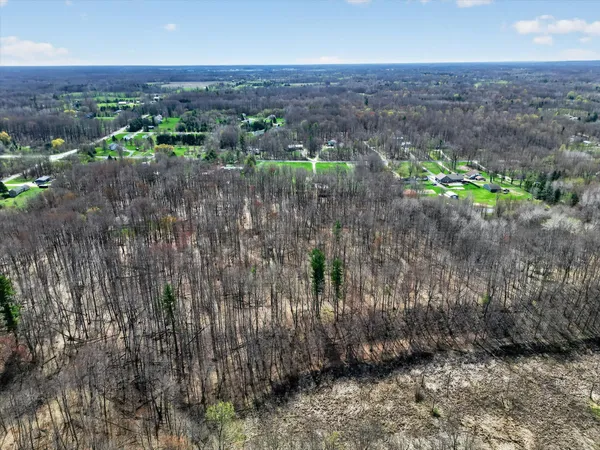 $549,900 | 7045 17 Mile Road Northeast, Cedar Springs, MI 49319