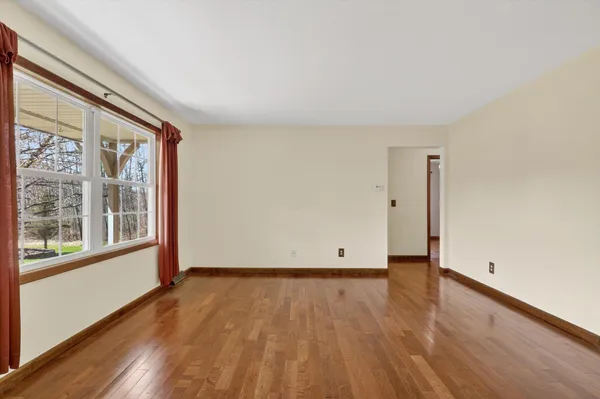 $549,900 | 7045 17 Mile Road Northeast, Cedar Springs, MI 49319