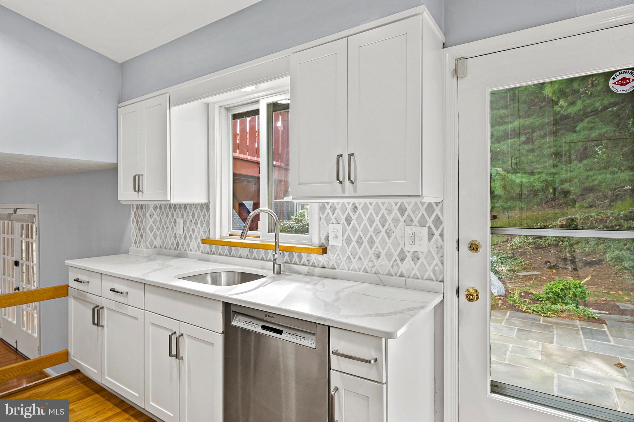 2153 Edgeware Street Silver Spring, MD 20905 - Photo 16 of 46 Kitchen (alt view)