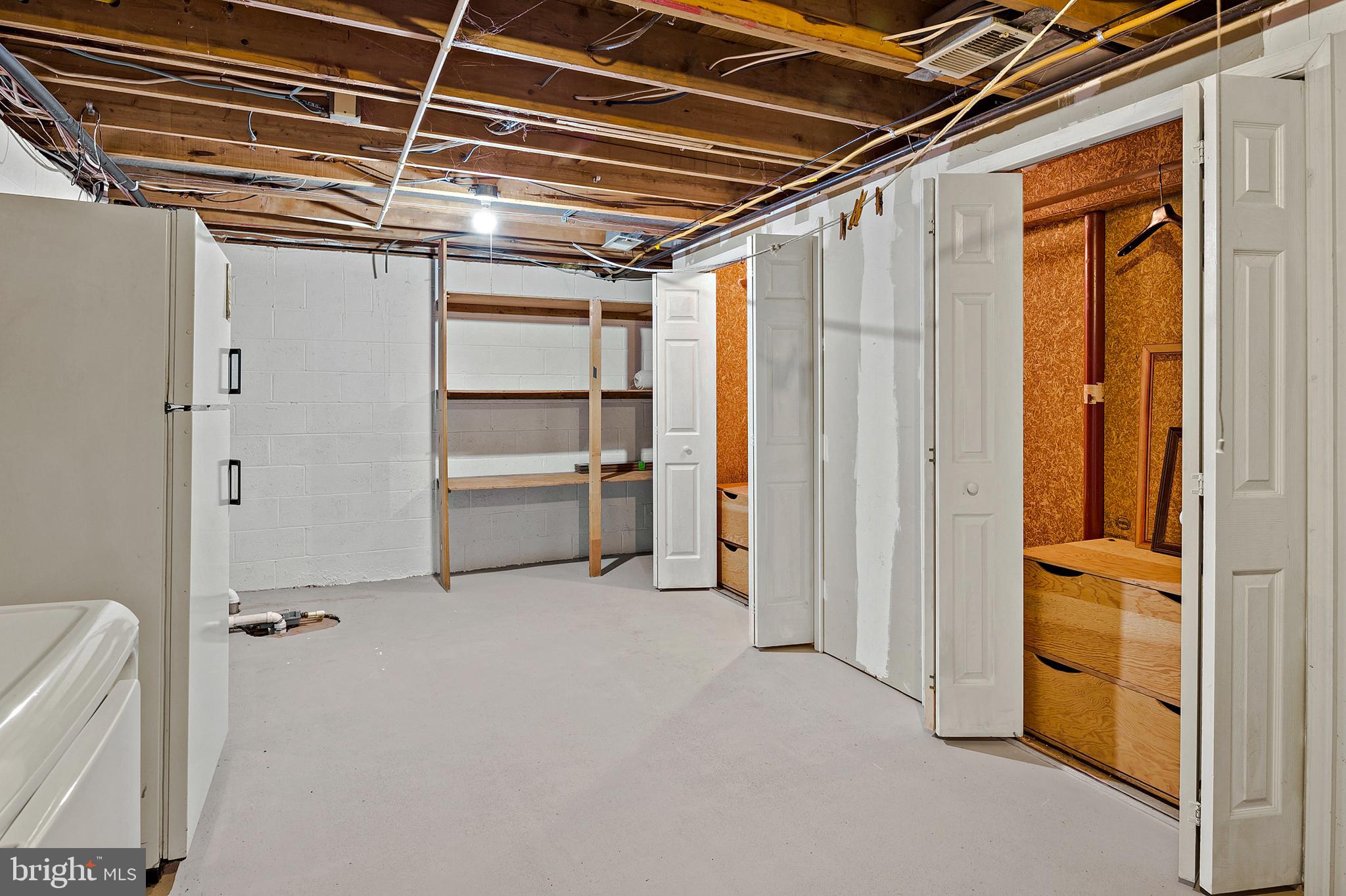 2153 Edgeware Street Silver Spring, MD 20905 - Photo 26 of 46 Utility Room (alt view)