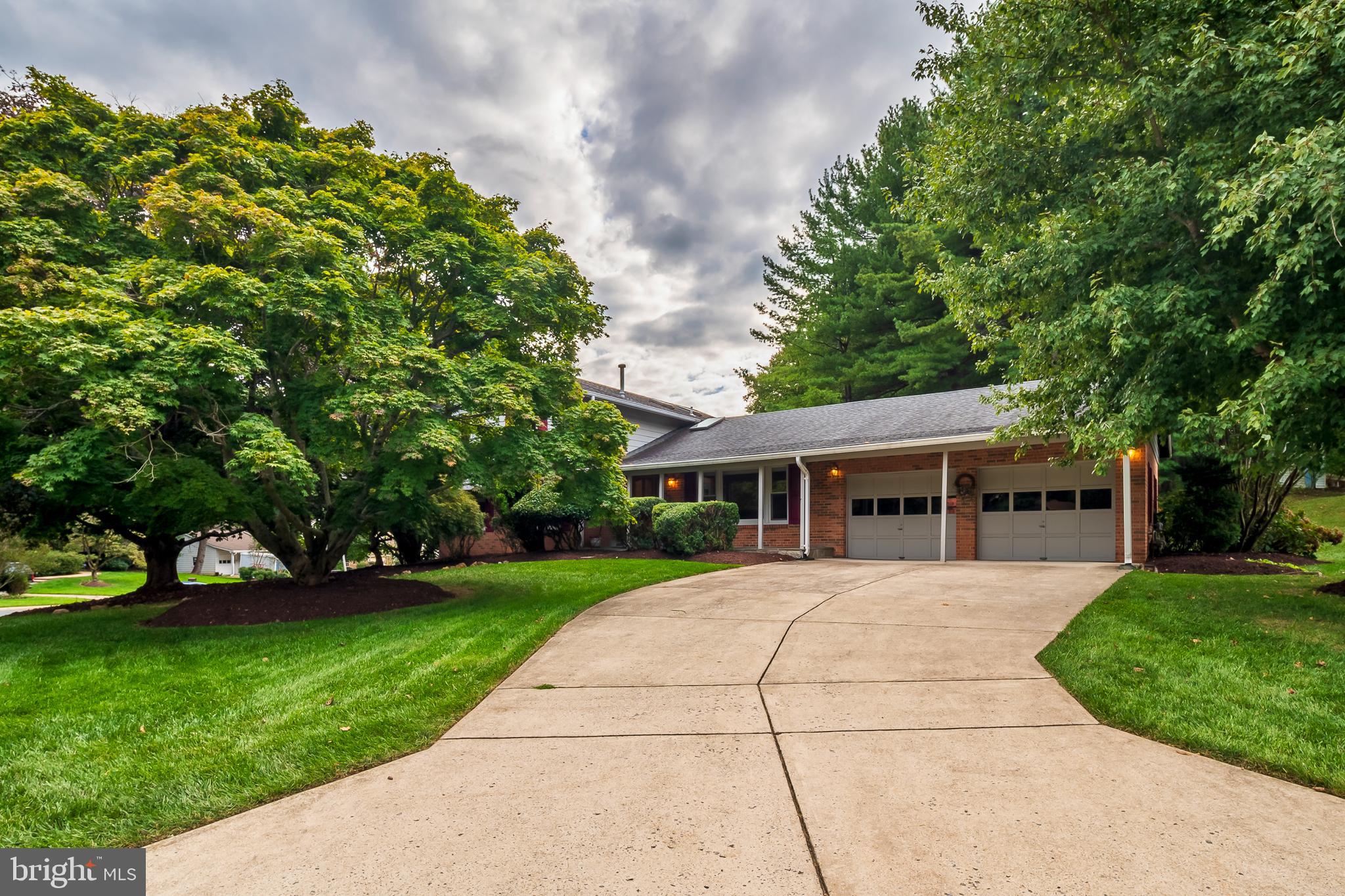 2153 Edgeware Street Silver Spring, MD 20905 - Photo 3 of 46 Exterior Front and Driveway