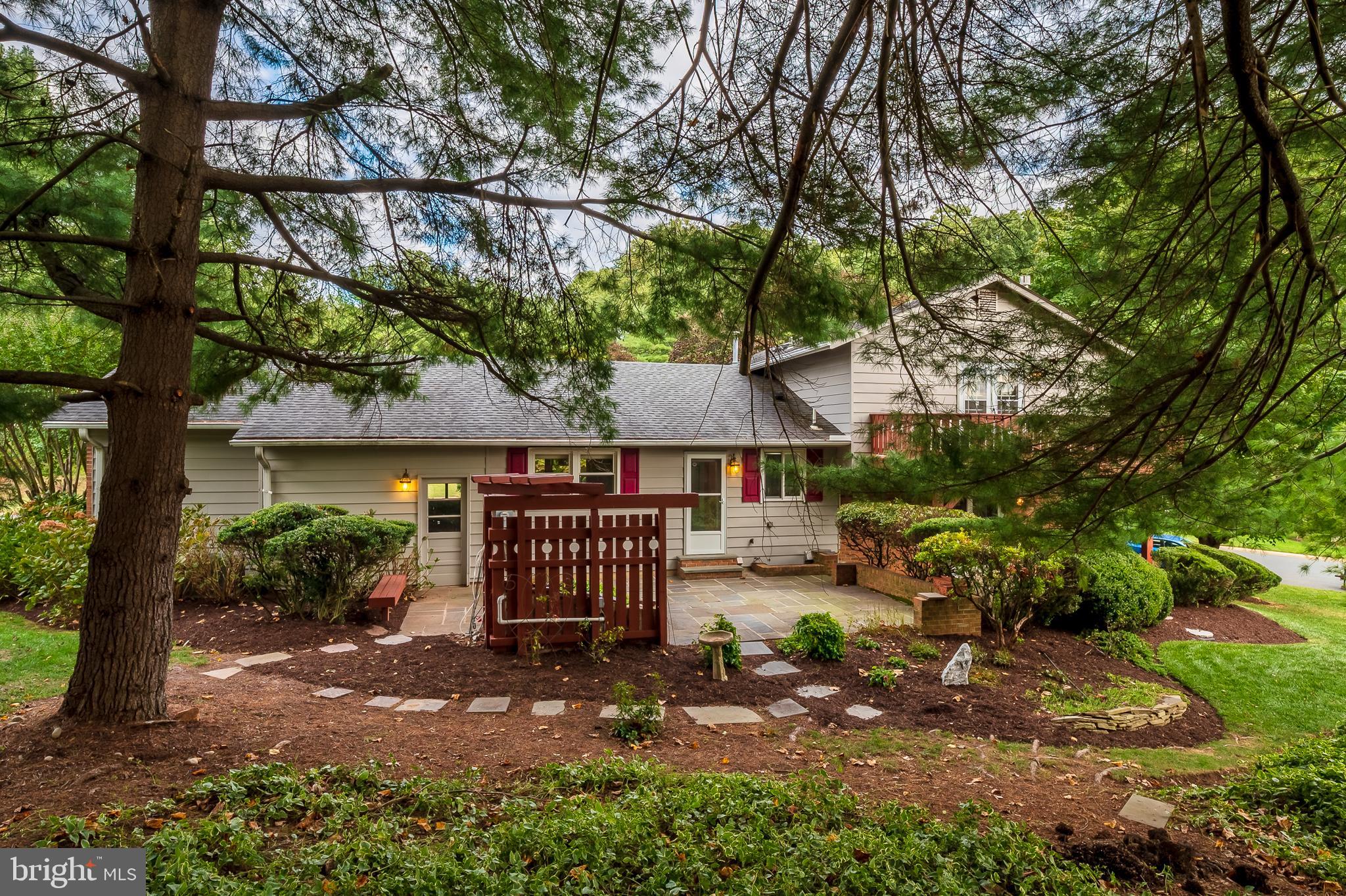 2153 Edgeware Street Silver Spring, MD 20905 - Photo 46 of 46 Exterior Back (alt view)