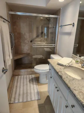 $2,669,000 | 1730 Avenida Del Mundo, Unit 610, Coronado, CA 92118