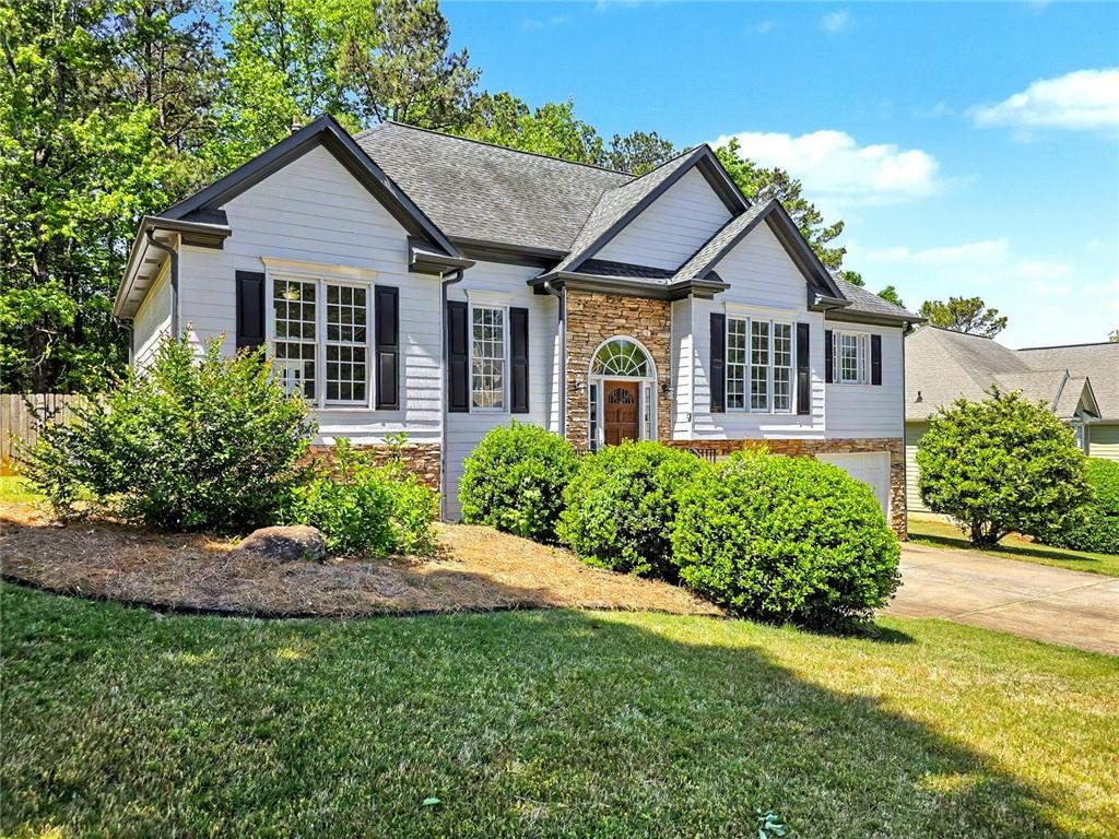 74 Crestview Lane Dallas, GA 30157 - Photo 2 of 35