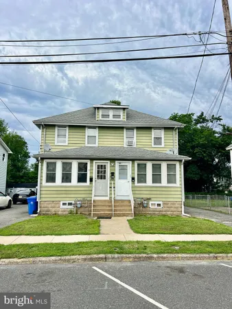 $1,975 | 25 College Avenue, Unit B, Glassboro, NJ 08028