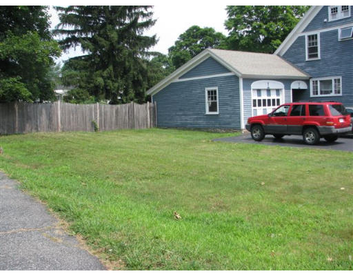 83 Clark Street Worcester, MA 01606 - Photo 7 of 10 Gallery Image 7